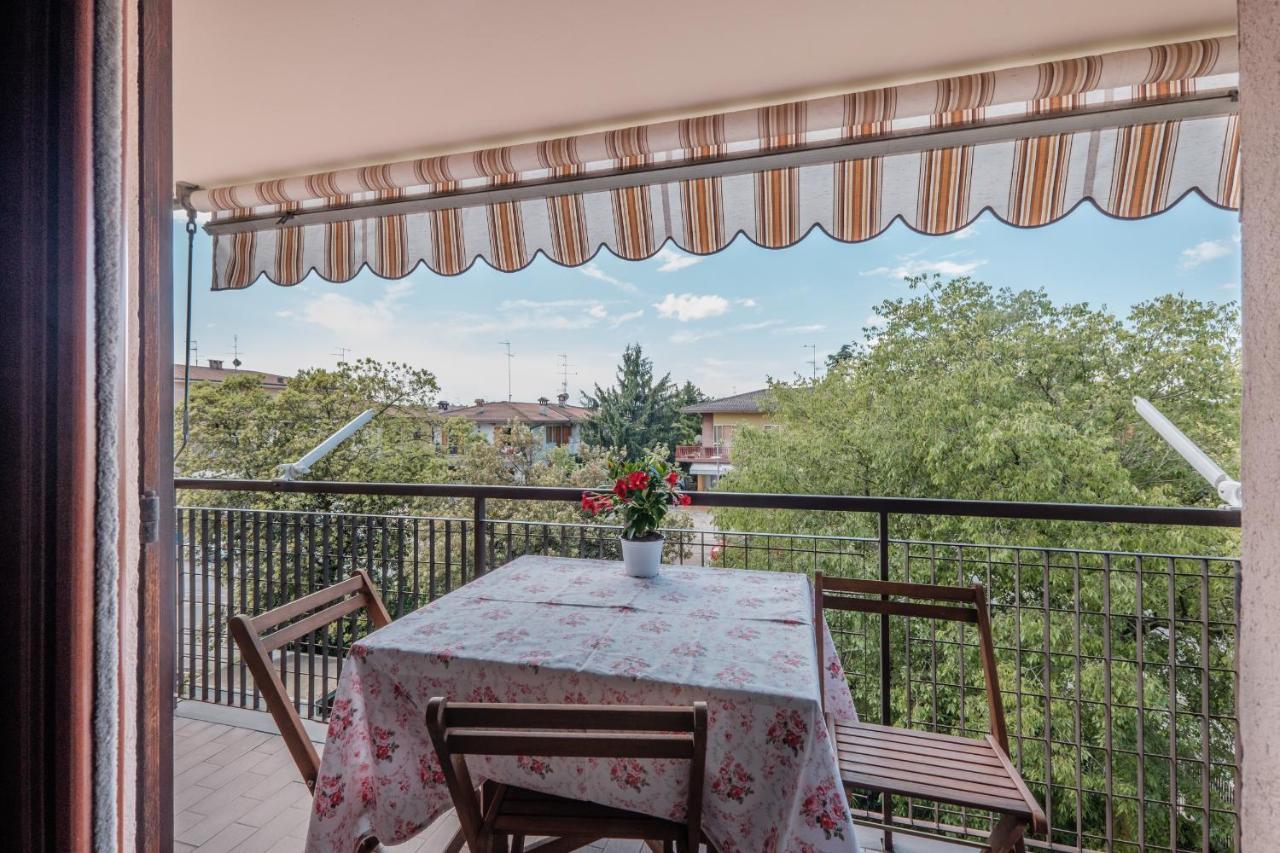 Casa Lugana 15 - Monolocale Con Piscina Fronte Lago Sirmione Zewnętrze zdjęcie