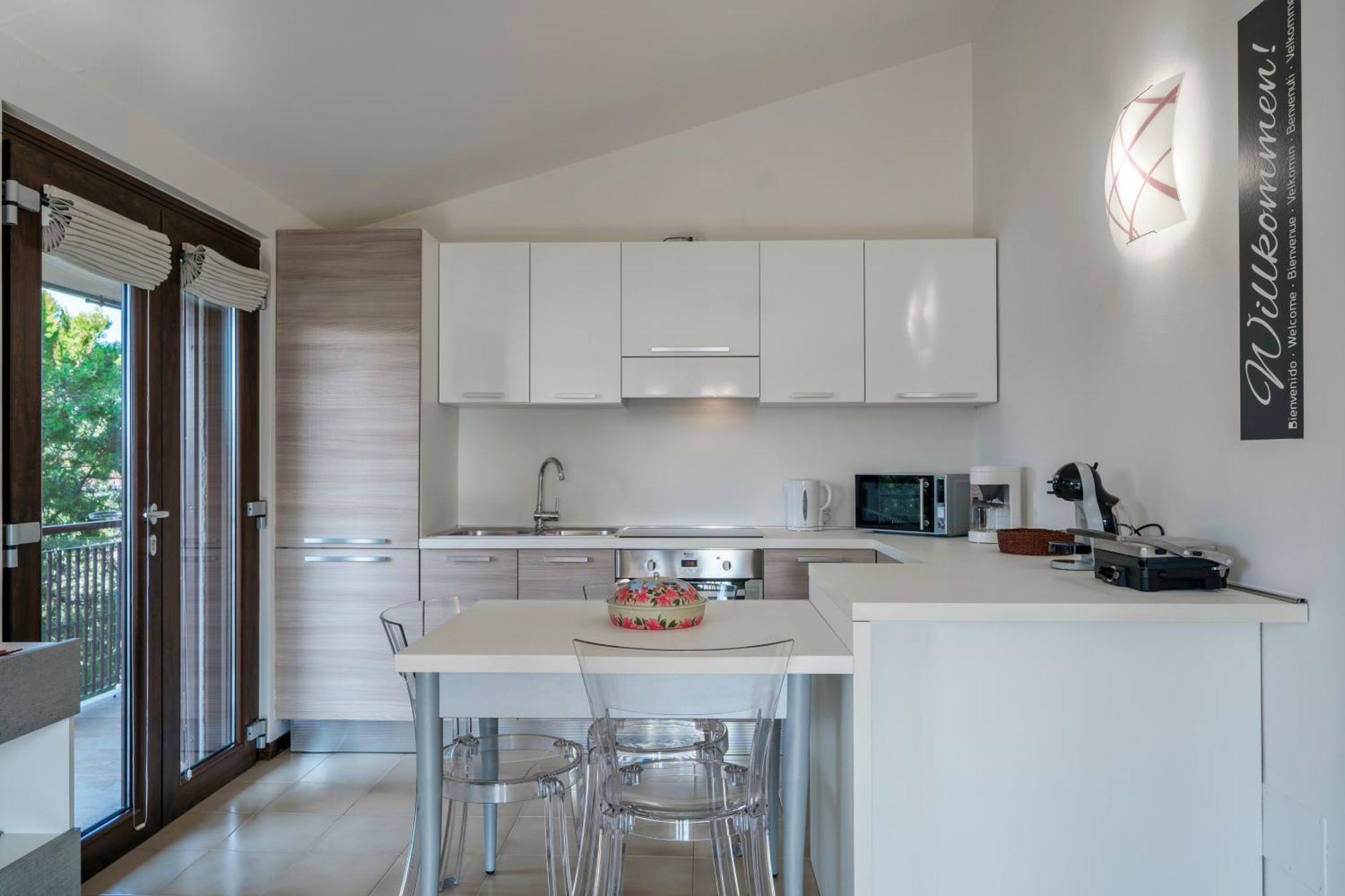 Casa Lugana 15 - Monolocale Con Piscina Fronte Lago Sirmione Zewnętrze zdjęcie