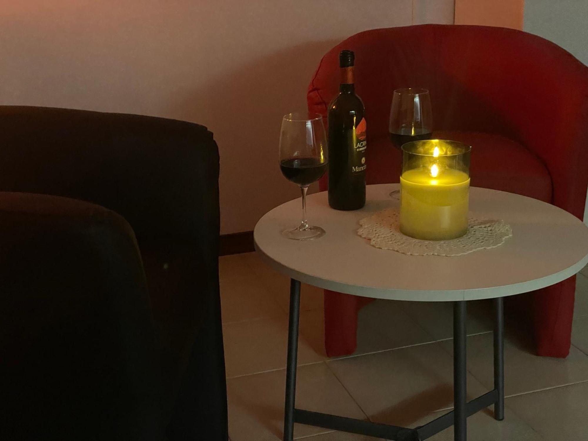 Casa Lugana 15 - Monolocale Con Piscina Fronte Lago Sirmione Zewnętrze zdjęcie